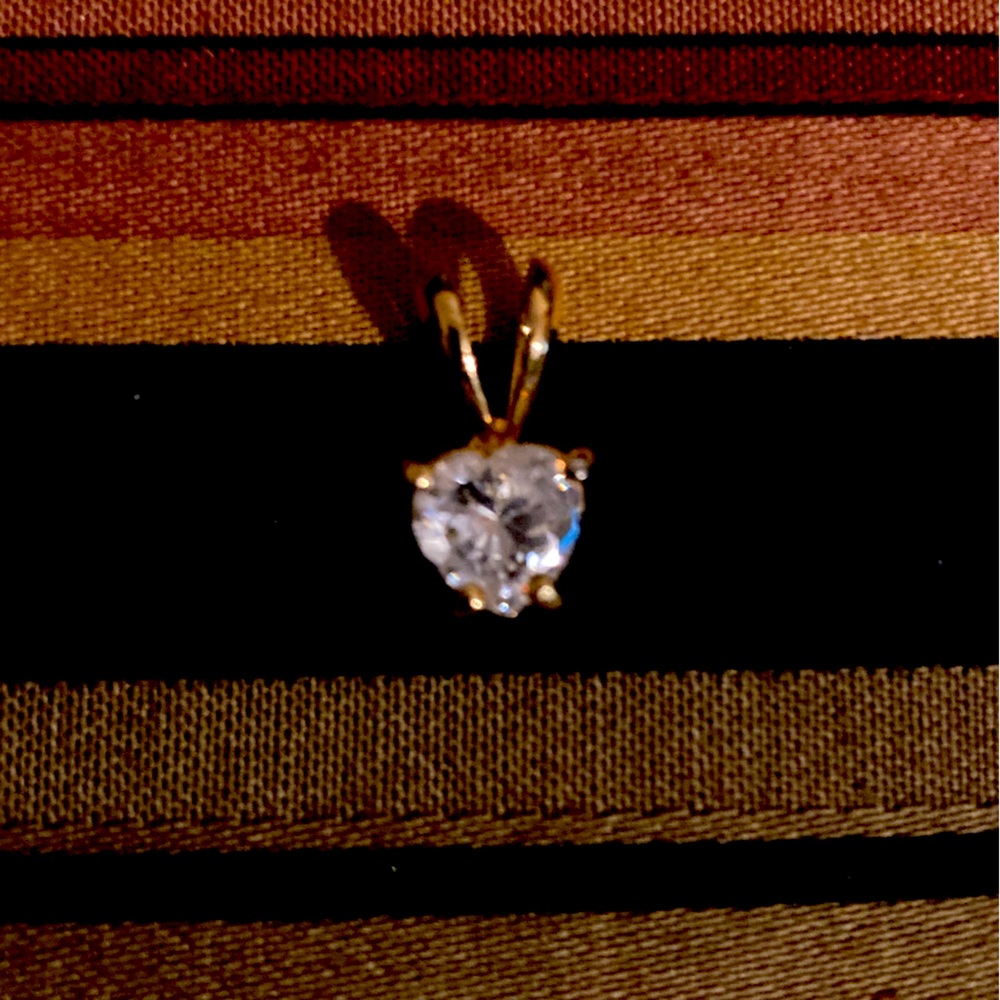 Vintage 90s Gold tone CZ heart pendant